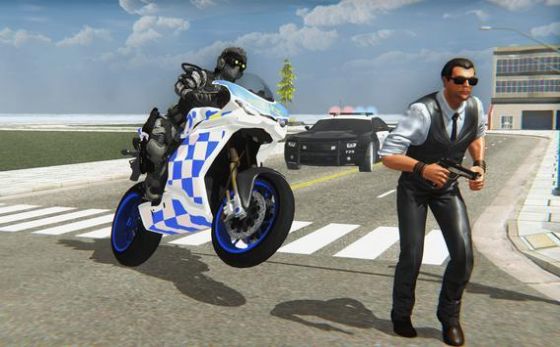 骑着摩托车的警察2
